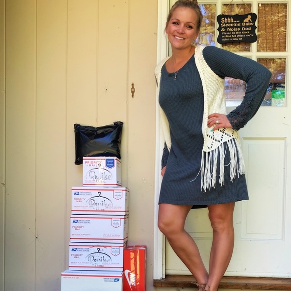 25% off today only on bundles. Price comes off automatically - Picture 13 of 16